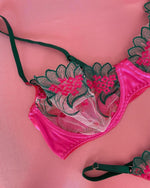 Lingerie Felicity