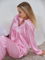 Pijama Longo Corações Pontilhados