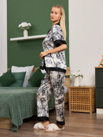 Pijama Longo Manga Curta Noite na Savana