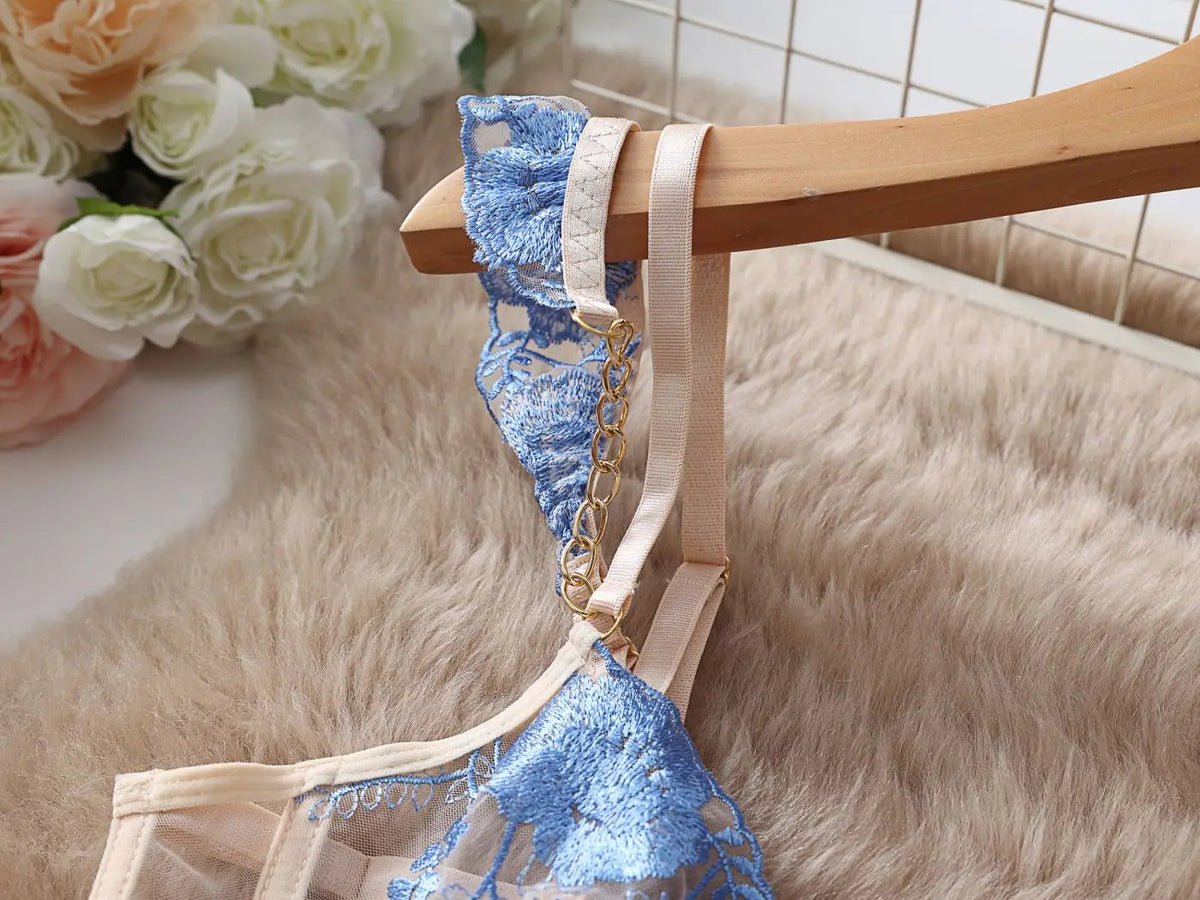 Lingerie Alice no País das Maravilhas