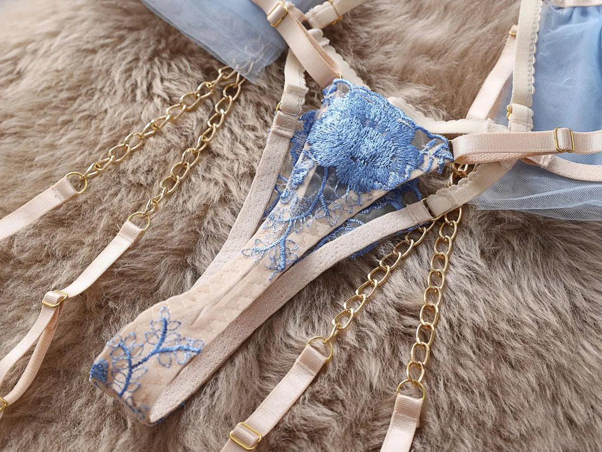 Lingerie Alice no País das Maravilhas