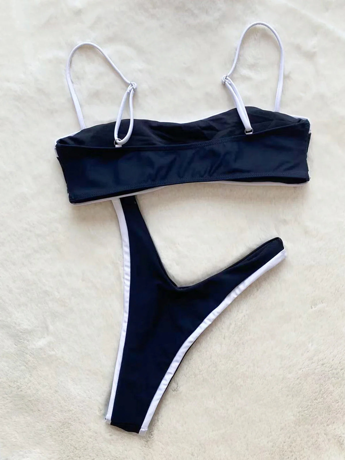 Biquíni Delta Noir Capri